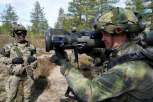 Armádny tréning vo Fínsku. FOTO: Reuters