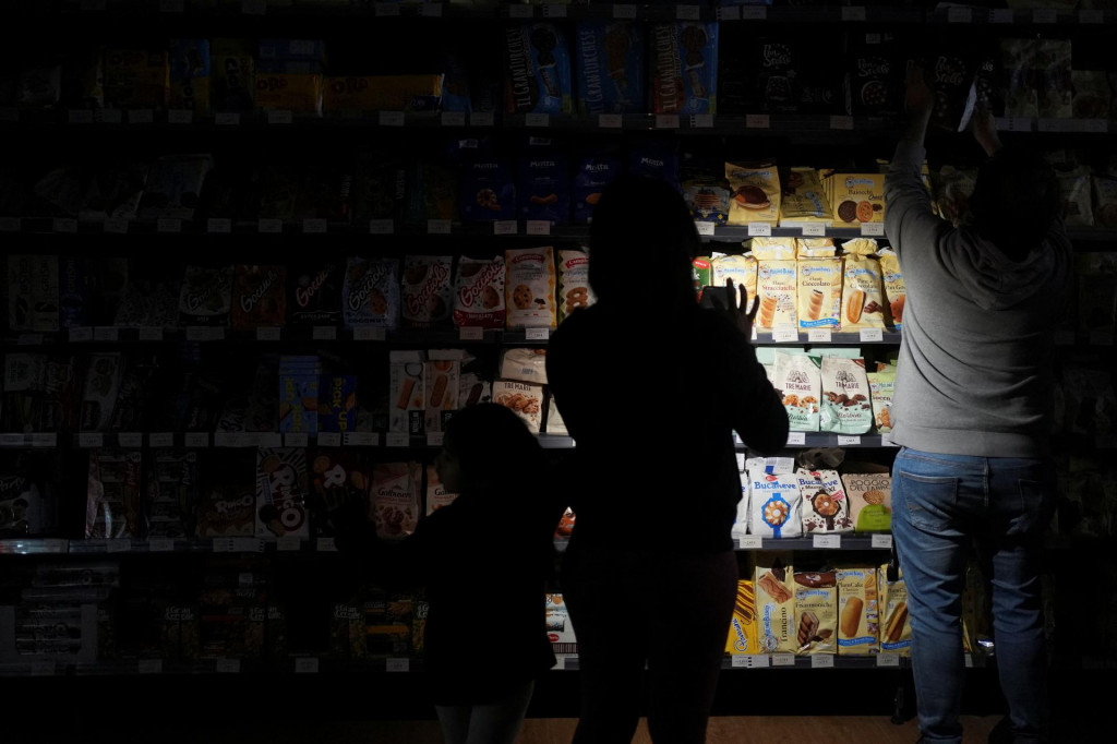 Španielsko postihol koncom apríla blackout. FOTO: REUTERS