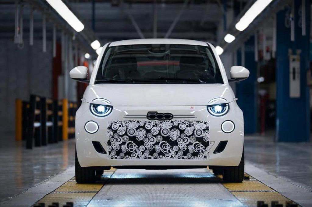 Fiat 500 Hybrid (predprodukčná verzia)