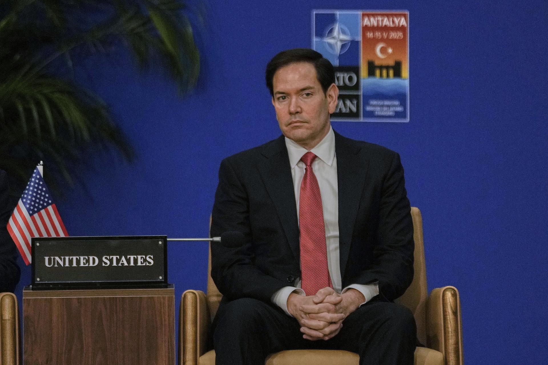 Rubio na schôdzke NATO informoval o návrhu Senátu USA na protiruské sankcie