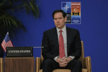 Americký minister zahraničných vecí Marco Rubio počas neformálneho stretnutia šéfov diplomacie krajín NATO v meste Antalya na juhozápade Turecka. FOTO: TASR/AP