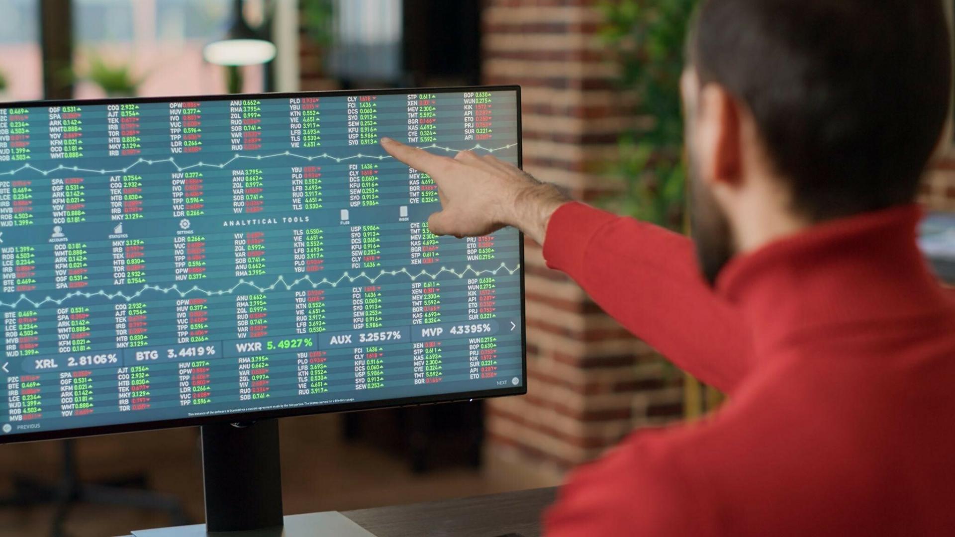 Obchodujte ako vo filme: Objavte svet investovania na XTB a inšpirujte sa najlepšími filmami o peniazoch