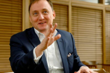 Guvernér lotyšskej centrálnej banky Martins Kazaks. FOTO: Reuters