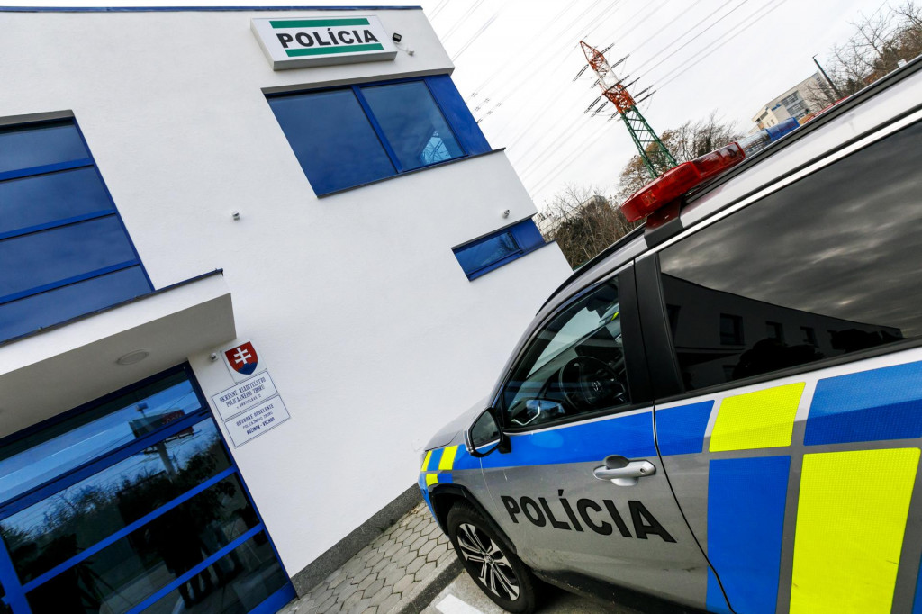 Polícia vedie trestné stíhanie vo veci zločinu sprenevery. FOTO: TASR/Dano Veselský