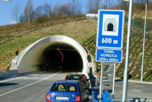 Tunel Horelica otvorili motoristickej verejnosti ako dvojpruh v októbri 2004. FOTO: TASR/P. Ďurčo