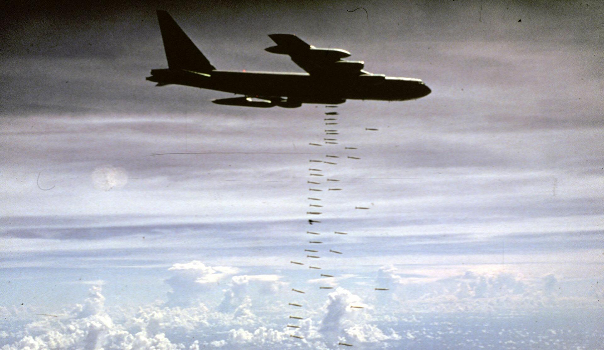 Spojené štáty schválili možný predaj 1400 malých kĺzavých bômb Poľsku