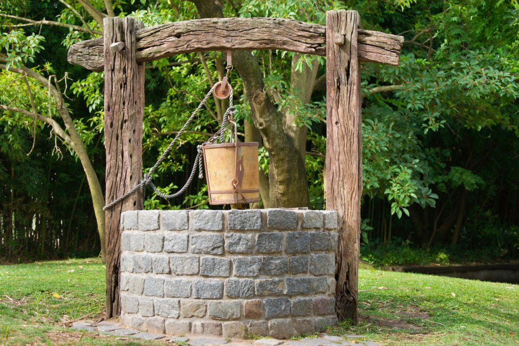 Kopané studne sa hĺbia manuálne kopaním do zeme. FOTO: Dreamstime