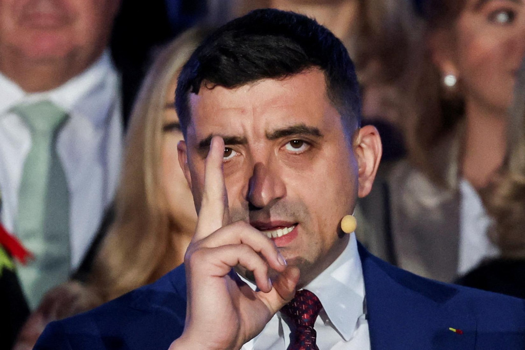 Prezidentský kandidát George Simion. FOTO: Reuters
