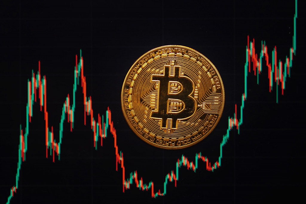 Minca najznámejšej digitálnej meny bitcoin. FOTO: TASR/DPA