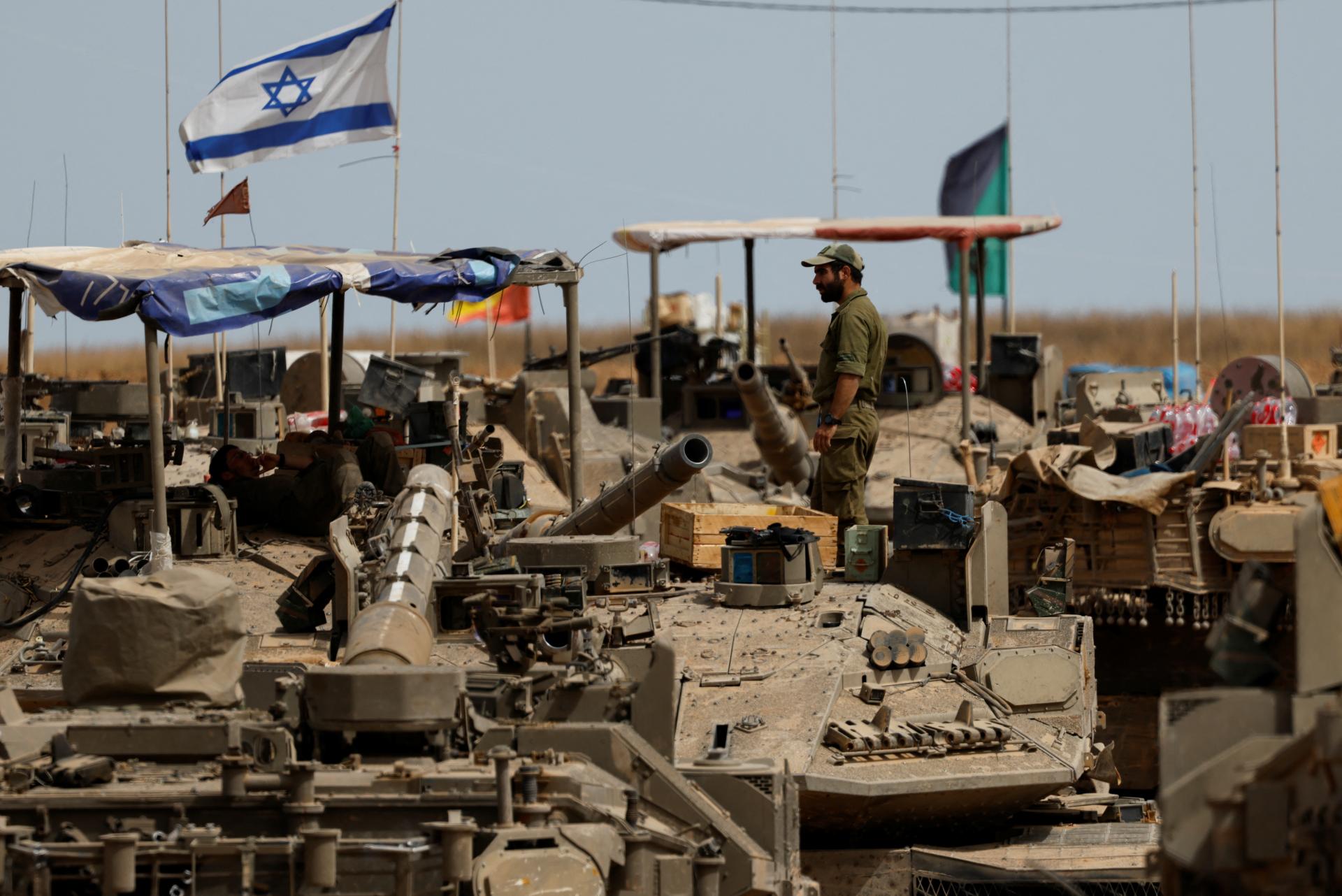 Izraelská armáda používa Palestínčanov ako živé štíty, tvrdia svedkovia pre agentúru AP