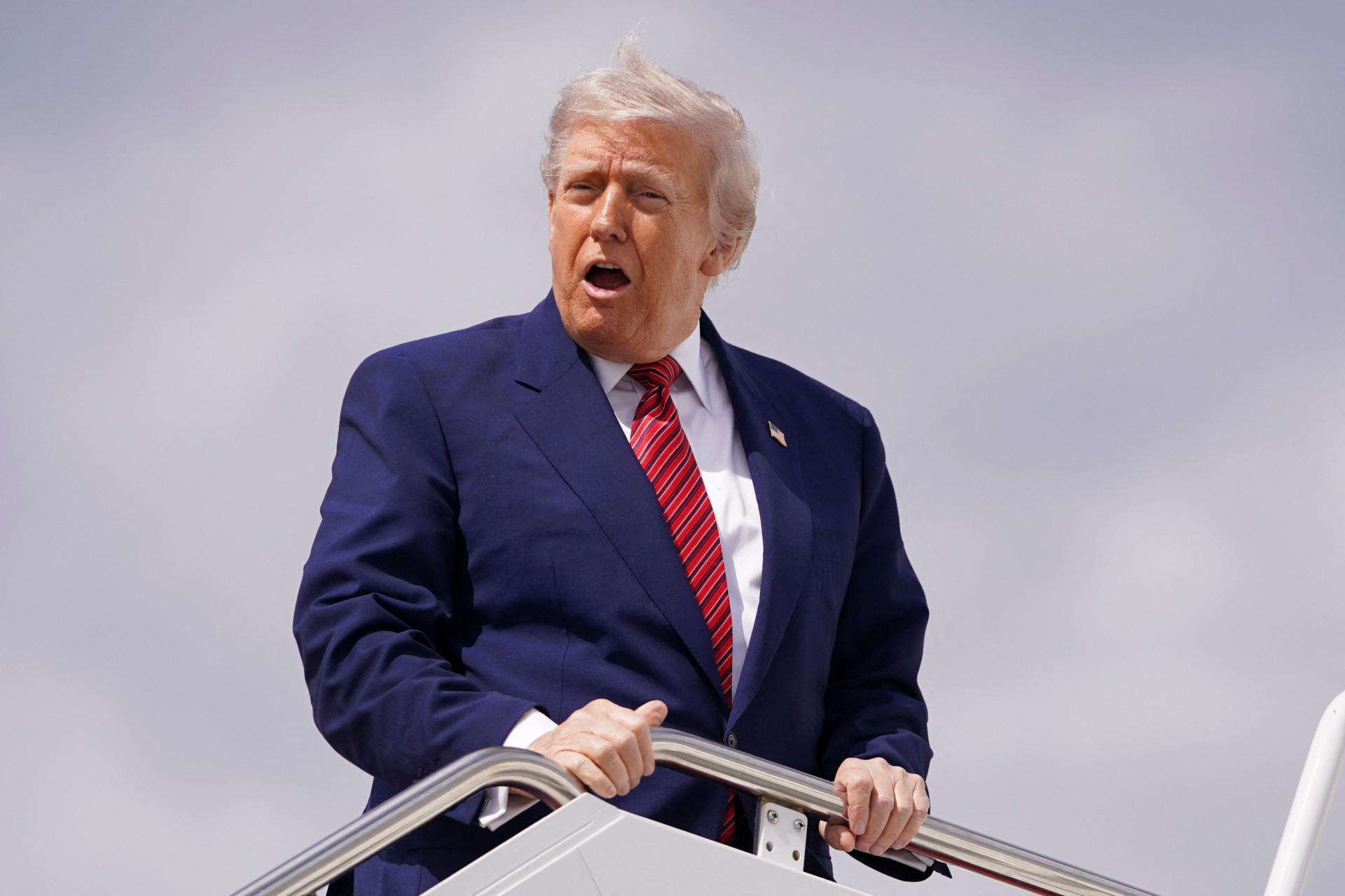 Trump si myslí, že Európska únia bola vytvorená aby škodila USA. Berlín vyzýva na seriózne rokovania o clách