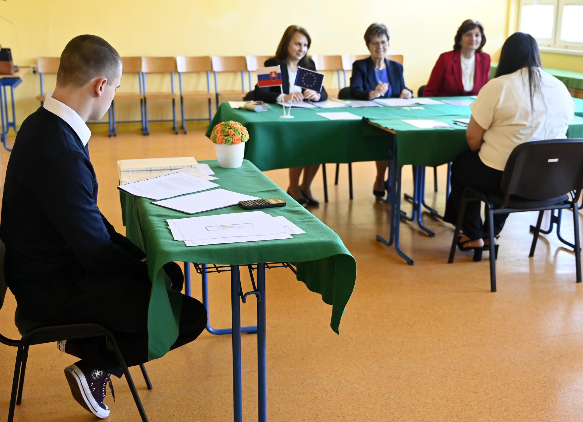 Ústne maturity sa začali kontroverznou zmenou. Študenti protestujú, ministrovi poslali otvorený list