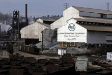 Na snímke závod U. S. Steel v americkom meste Braddock. FOTO: TASR/AP