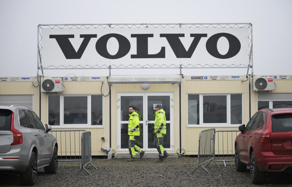 Valaliky Industrial Park. Výstavba závodu VOLVO. FOTO: TASR