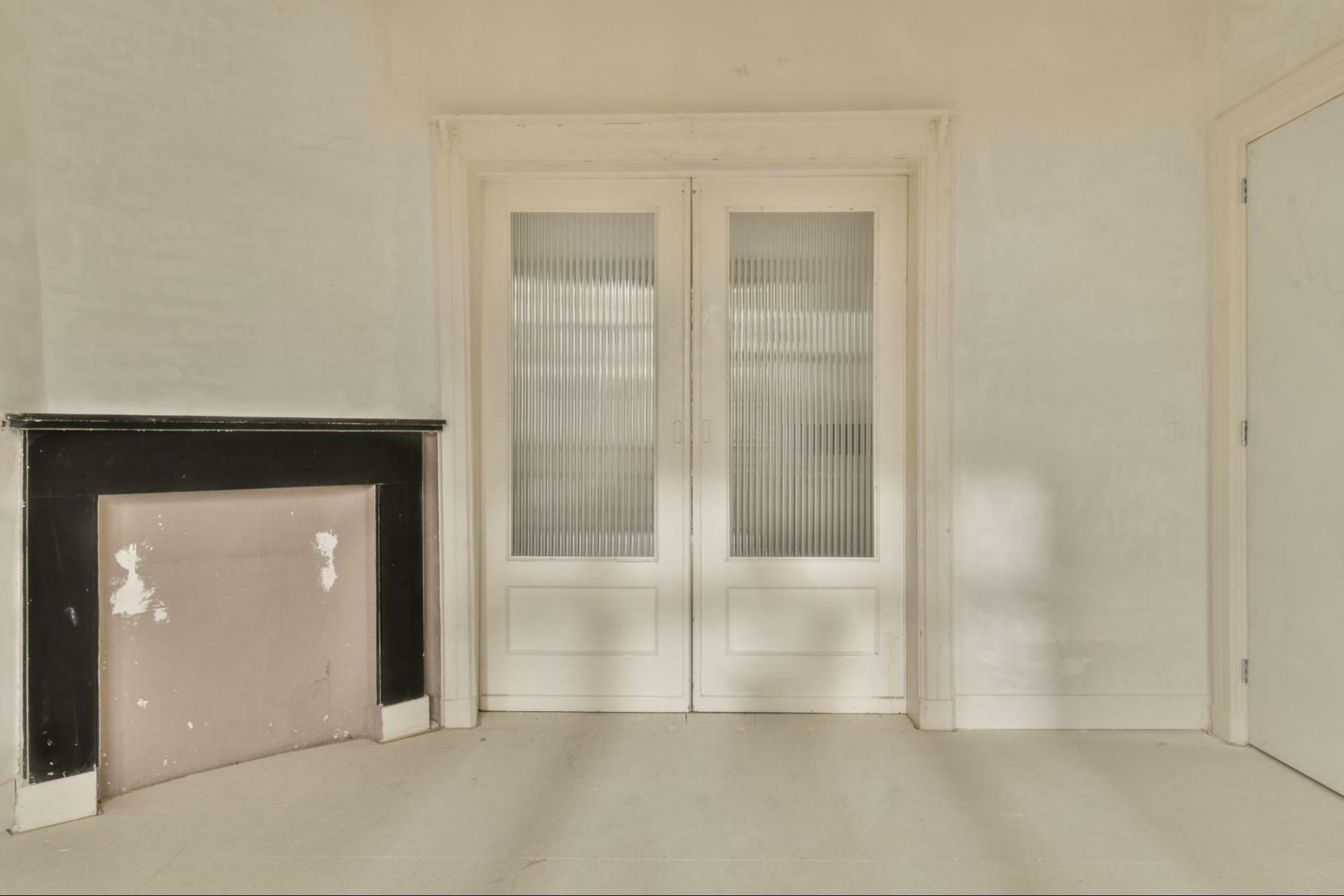 Aký je rozdiel medzi hrubou stavbou a holou stavbou? Kompletný sprievodca pre laikov