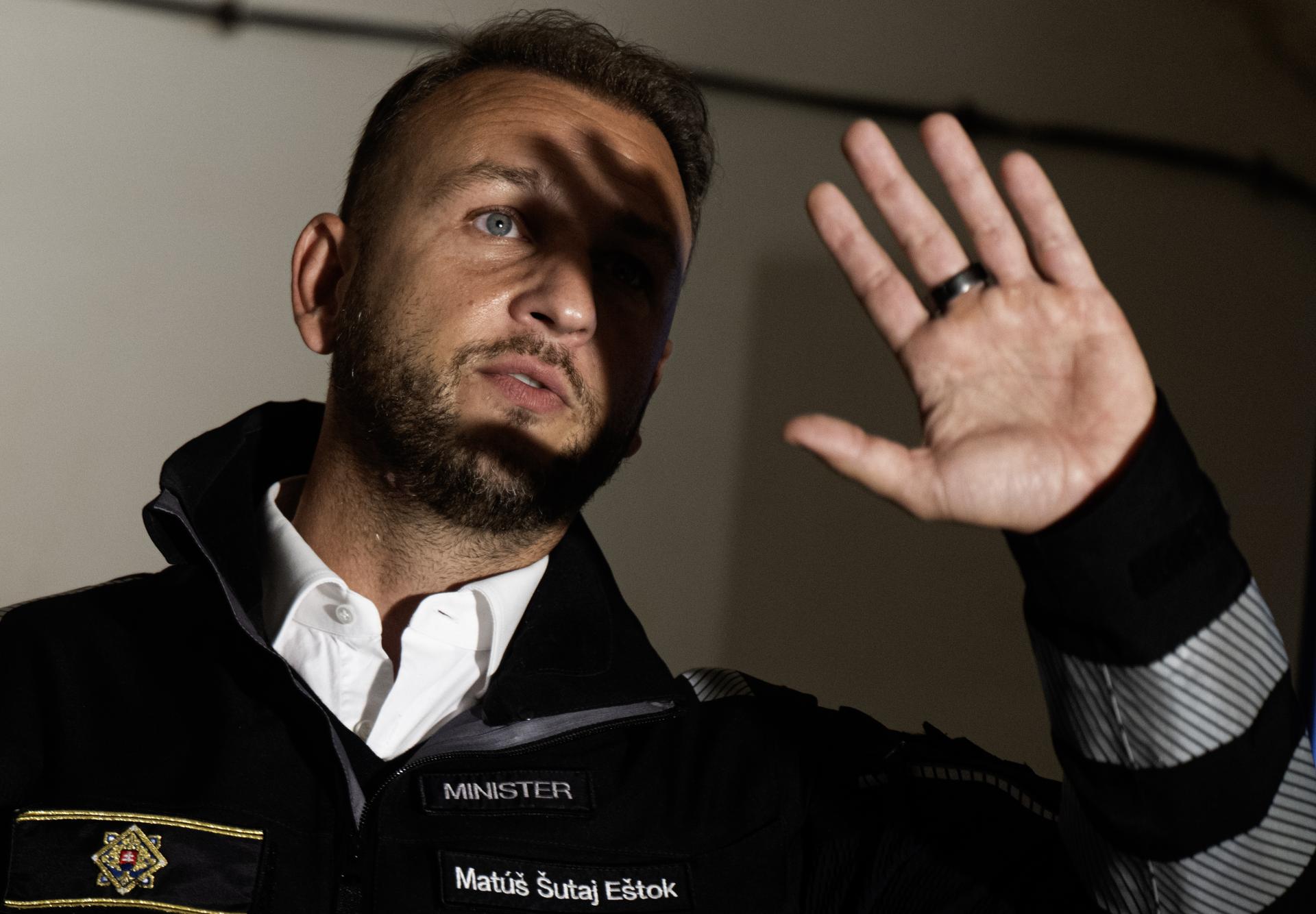 Šutaj Eštok čelí obnovenej kauze pre cestu na Formulu 1, prokuratúra prikázala ďalšie vyšetrovanie