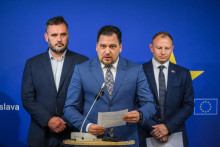 Na čele výpravy europoslancov, ktorí k nám prišli kontrolovať nakladanie s eurofondmi, stál český europoslanec Tomáš Zdechovský. FOTO: TASR/J. Novák