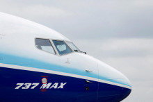 Generálny riaditeľ spoločnosti Kelly Ortberg vo štvrtok uviedol, že do polovice aktuálneho roka si Boeing stanovil cieľ zvýšiť produkciu svojho najpredávanejšieho modelu na 42 kusov mesačne. FOTO: REUTERS