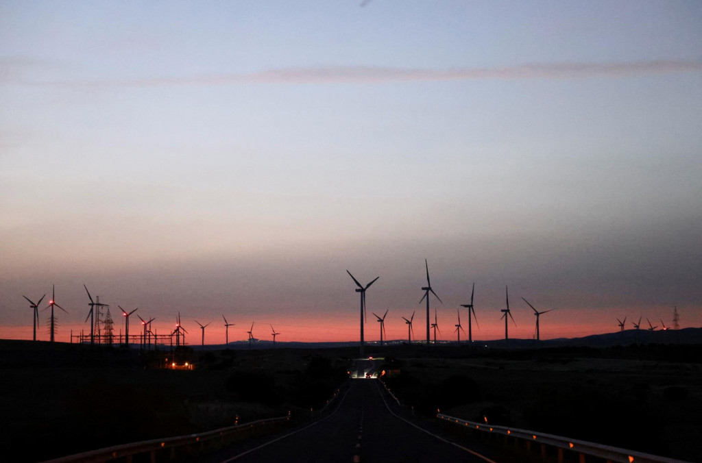 Európska komisia plánuje v júli predstaviť nový klimatický cieľ Európskej únie do roku 2040. FOTO: Reuters