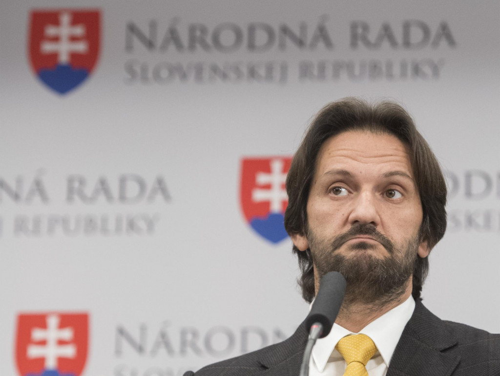 Robert Kaliňák (Smer-SD) počas brífingu s novinármi na tému Bodka za únosom Vietnamca 6. decembra 2018 v Bratislave. FOTO: TASR/Martin Baumann