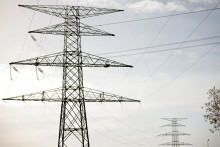 Predošlý piatok bola cena elektriny na úrovni 108,6 eura za megawatthodinu. FOTO: REUTERS