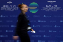 Organizácia pre hospodársku spoluprácu a rozvoj (OECD) zhoršila odhad rastu svetovej ekonomiky v tomto roku. FOTO: Reuters