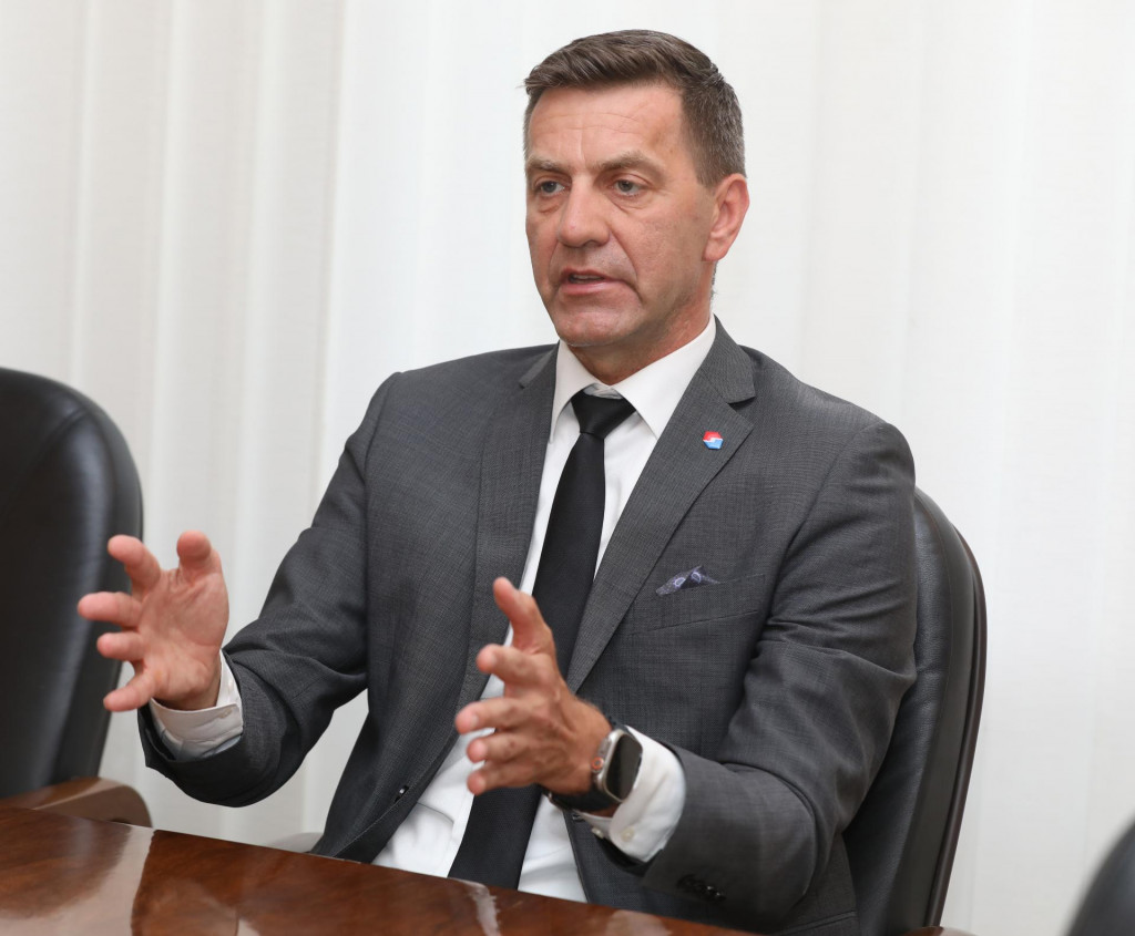 Rastislav Podhorec – Genberálny riaditeľ Eximbanky SR. FOTO: HN/Peter Mayer
