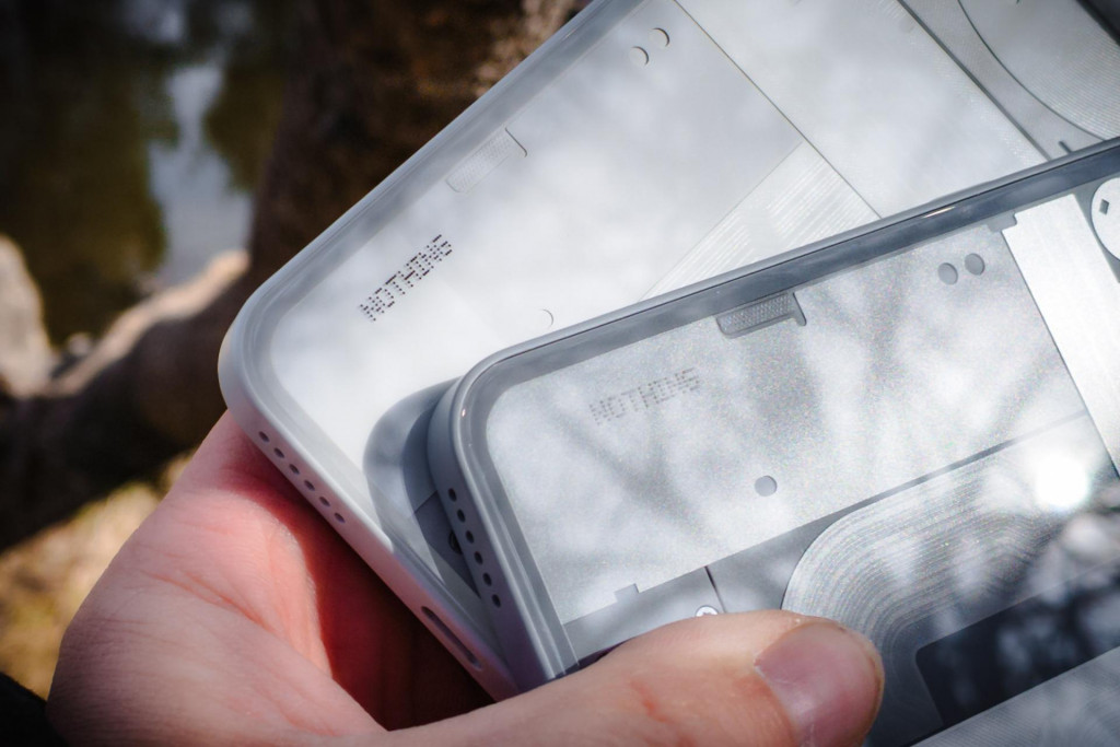 Nothing Phone (3a) a Nothing Phone (3a) Pro