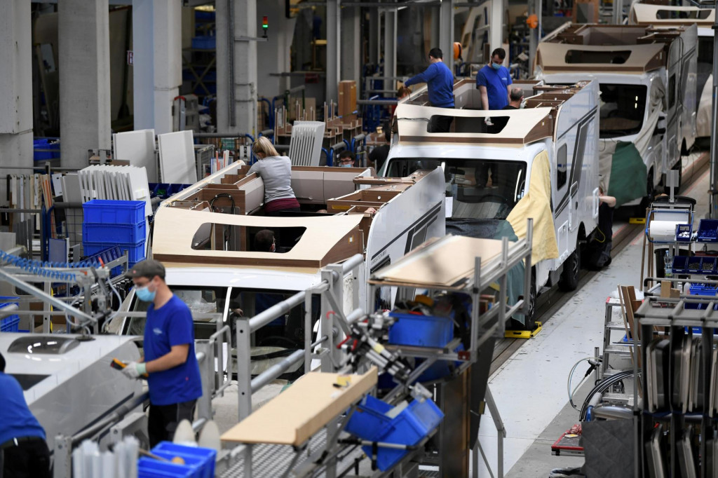 Nezamestnanosť v eurozóne zaznamenala v apríli pokles na 6,2 percenta. FOTO: Reuters