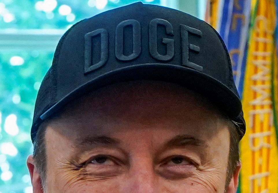 Musk odhodil šiltovku MAGA a čelí tvrdému návratu do reality. Aké sú nové ciele najbohatšieho človeka planéty?