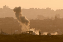 Palestínsky veľvyslanec pri OSN Rijád Mansúr po hlasovaní povedal, že teraz sa bude snažiť nájsť pre rezolúciu volajúcu po prímerí podporu na pôde Valného zhromaždenia OSN. FOTO: REUTERS