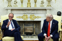 Americký prezident Donald Trump a nemecký kancelár Friedrich Merz. FOTO: Reuters