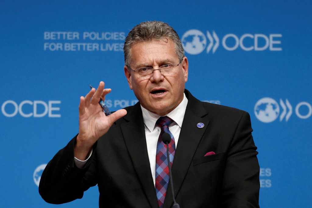 Komisár EÚ pre obchod Maroš Šefčovič počas tlačovej konferencie v druhý deň zasadnutia Ministerskej rady 2025 v sídle OECD v Paríži vo Francúzsku 4. júna 2025. FOTO: REUTERS