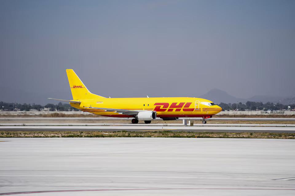 Za zdravotnými problémami zamestnancov nemeckej firmy DHL bolo kryštalické rozpúšťadlo