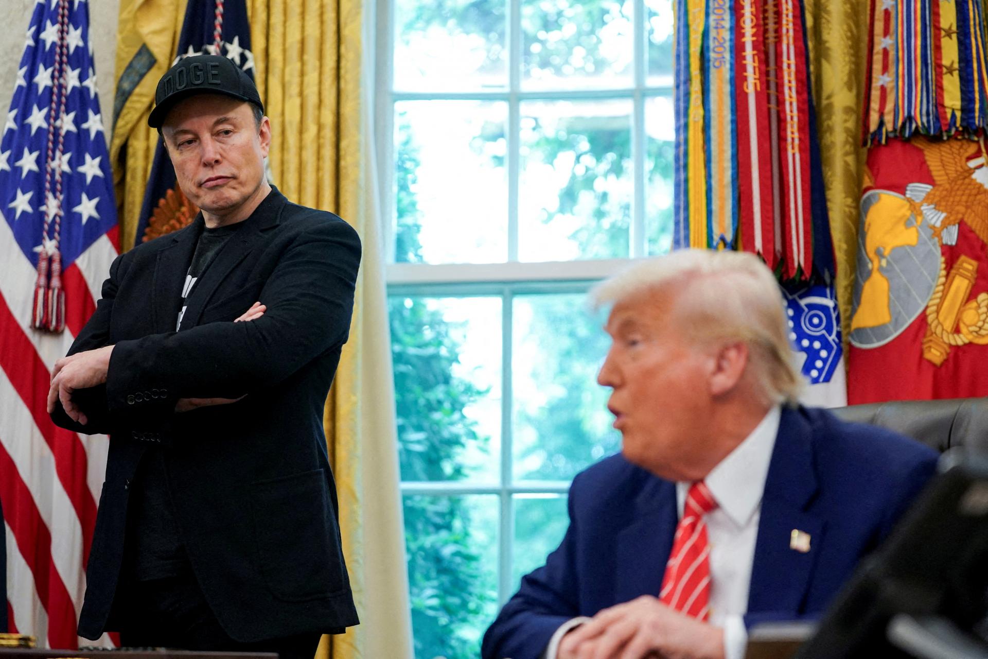 Slovná prestrelka medzi Elonom Muskom a Donaldom Trumpom je len dočasný šum