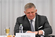 Predseda vlády má v súčasnosti v rámci vládnej koalície také silné postavenie, že bude podľa môjho presvedčenia postupovať na pôde Európskej rady autonómne, vraví exsudca ústavného súdu Ladislav Orosz. FOTO: Reuters