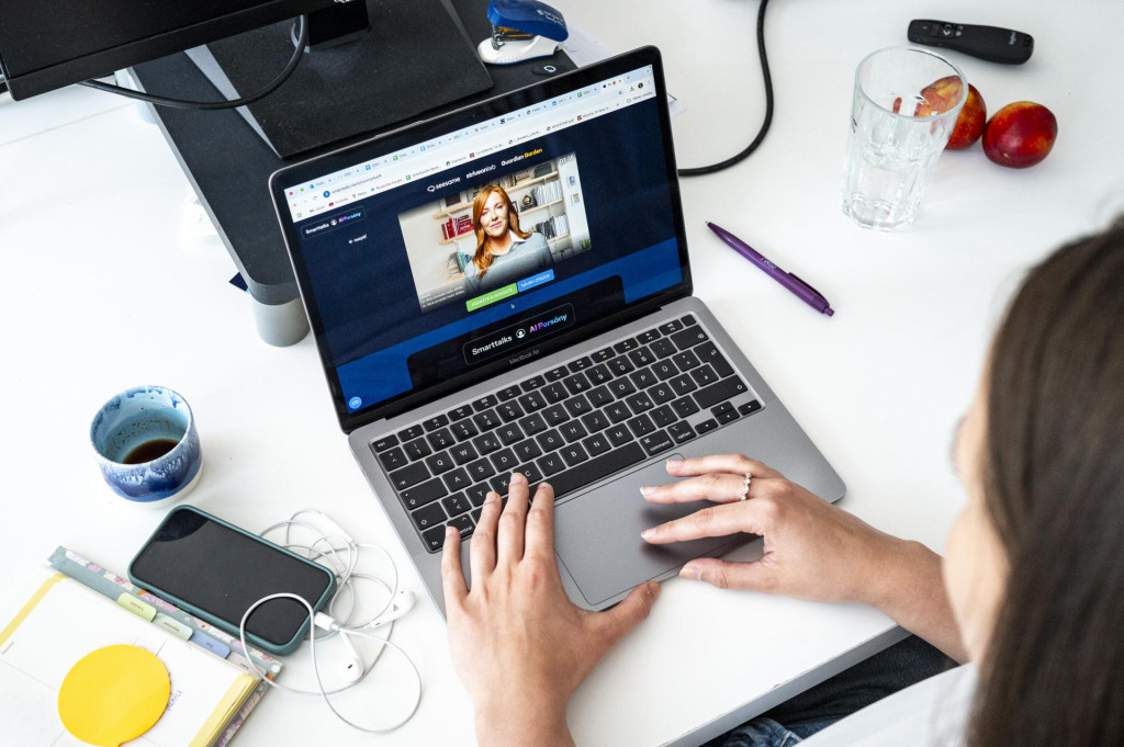 Komunikujete ako chcete – cez text, hlas, videohovor alebo dokonca vo virtuálnej realite.