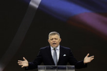 Premiér Robert Fico opätovne chválil autoritársky režim. FOTO: TASR/M. Baumann