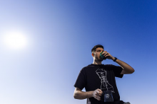 Influencer, virálny barista a kávový nadšenec Mojmír Štabla. (5. marca 2025) FOTO: Petr Topič, MAFRA
