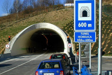 Tunel Horelica otvorili motoristickej verejnosti ako dvojpruh v októbri 2004. FOTO: FOTO: TASR/P. Ďurčo