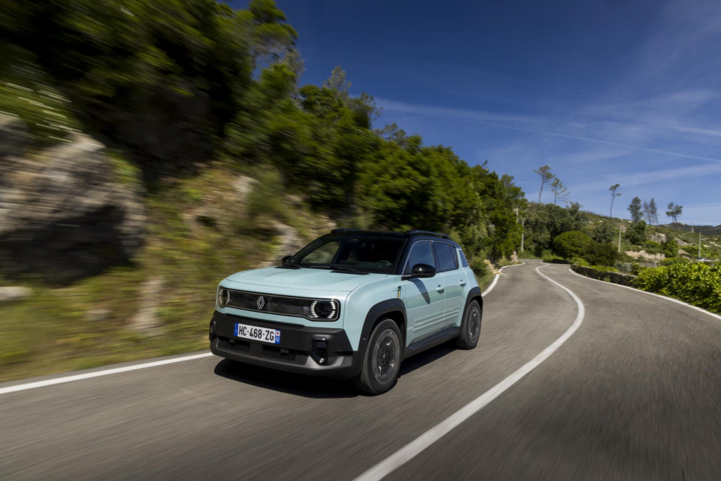 Renault 4 E-Tech Electric FOTO: Renault