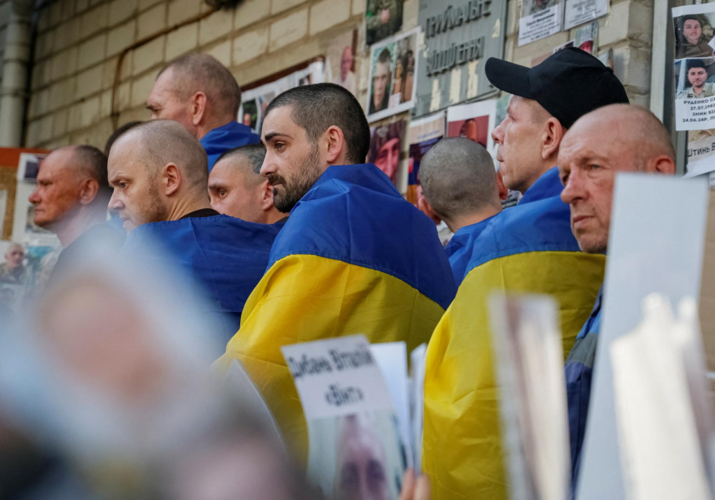 Ukrajinský koordinátor pre otázky vojnových zajatcov sa obhajuje, že mená na ruskom zozname vymenených nemohol ovplyvniť. FOTO: REUTERS
