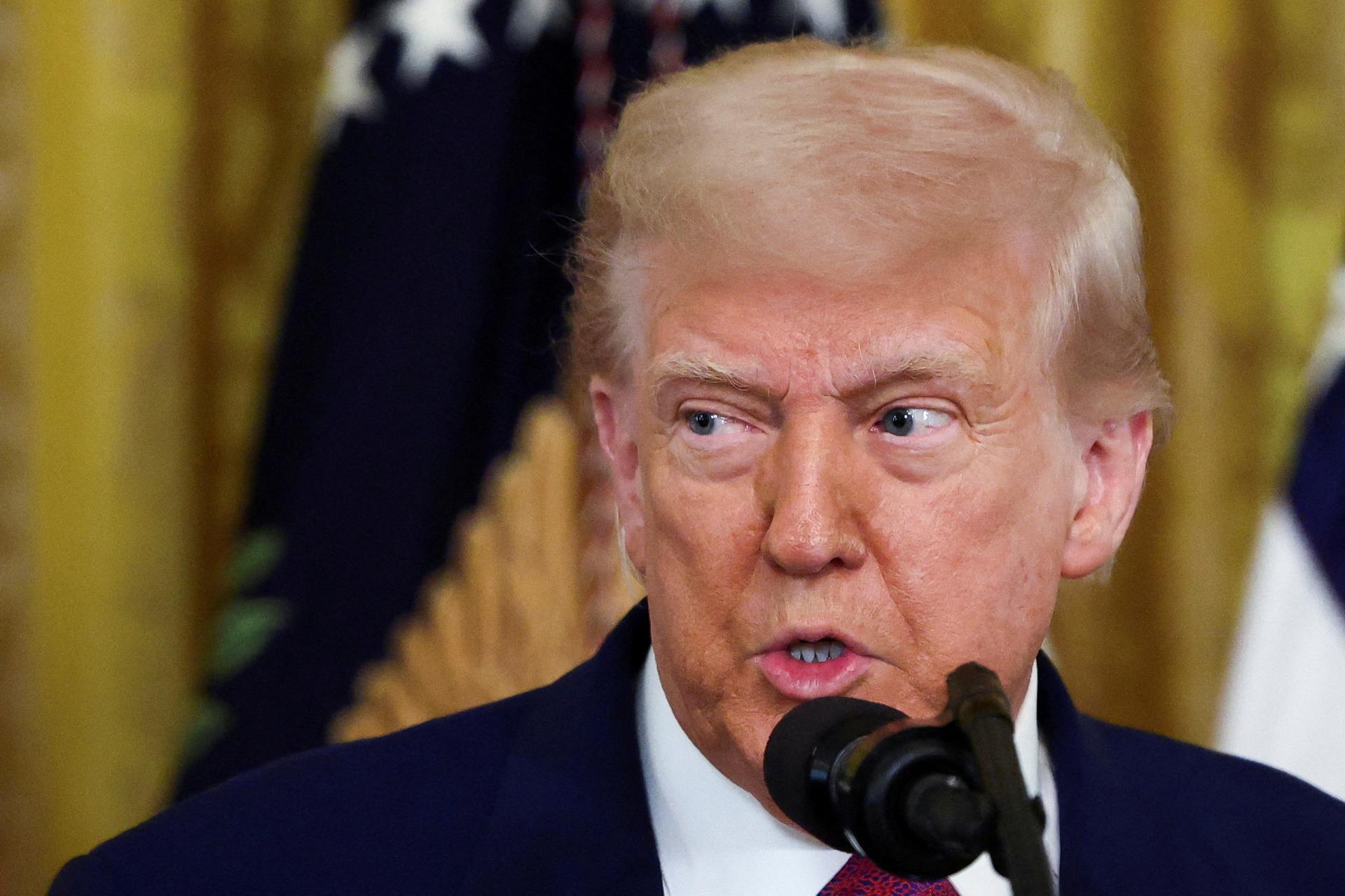 Trump varuje Irán: Ďalšie izraelské útoky budú oveľa horšie. Vyzval Teherán, aby uzavrel jadrovú dohodu