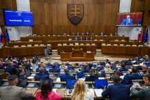 Plénum počas hlasovania počas hlasovania na 35. schôdzi NR SR v Bratislave. FOTO: TASR/Jaroslav Novák