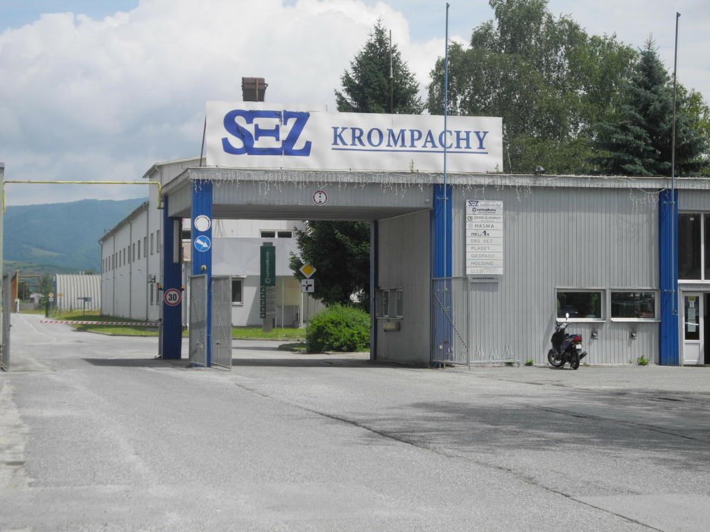Na snímke priemyselný areál spoločnosti. FOTO: TASR/S. Ivaniková