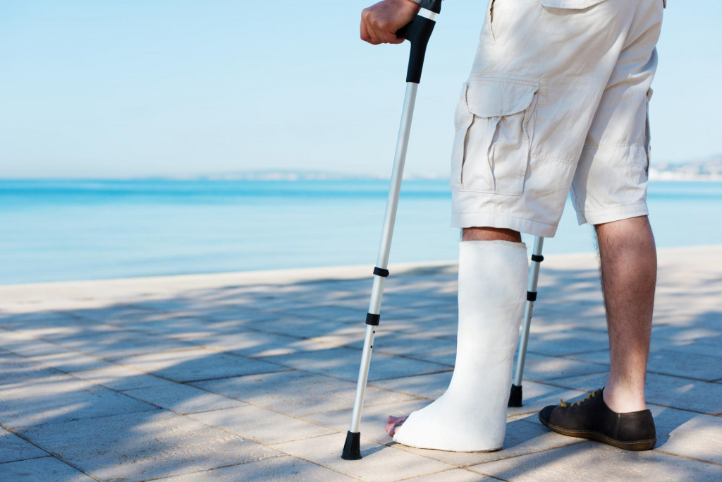 Približne 60 percent zo všetkých poistných udalostí nahlásených z cestovného poistenia tvoria ochorenia alebo úrazy. FOTO: Dreamstime