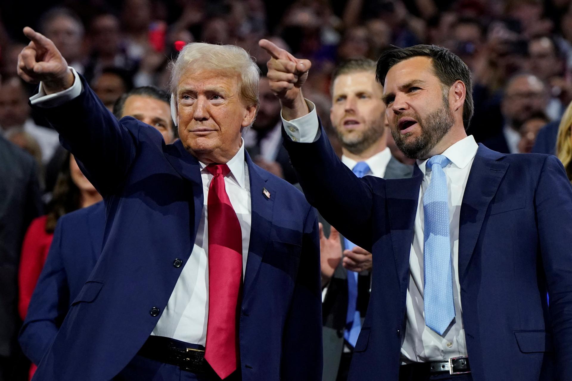 Trump sa v otázke možných úderov na Irán spolieha na malú skupinu poradcov