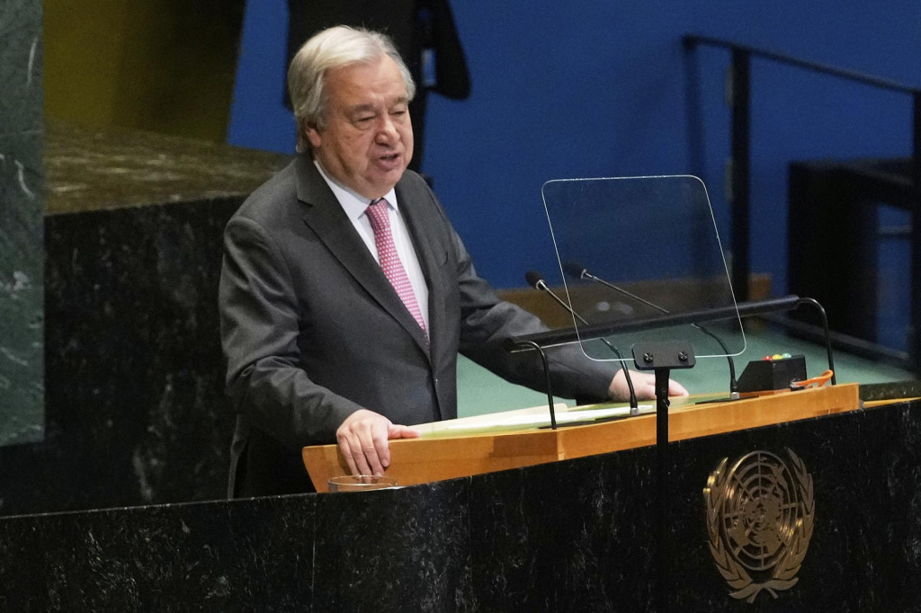António Guterres vystupuje na Valnom zhromaždení OSN v New Yorku. Guterres vyzval v piatok 13. júna Izrael aj Irán na „maximálnu zdržanlivosť“ FOTO TASR/AP
