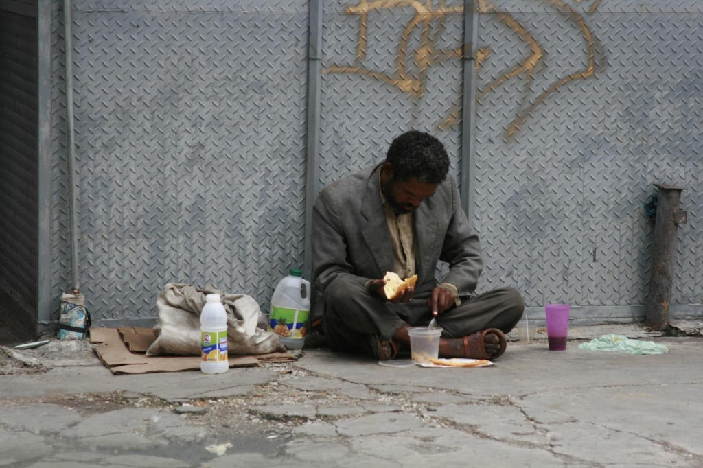 Ilustračná fotka človeka bez domova. FOTO: Pixabay