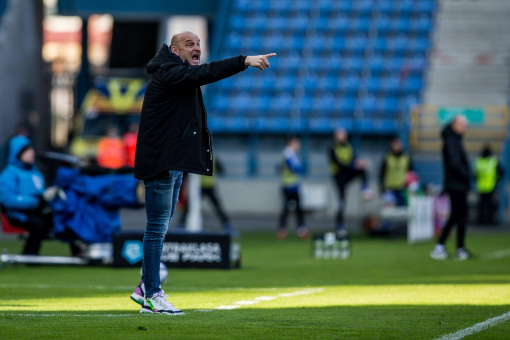 Zápasové dianie prežíva slovenský kouč zakaždým mimoriadne intenzívne. FOTO: Profimedia.sk